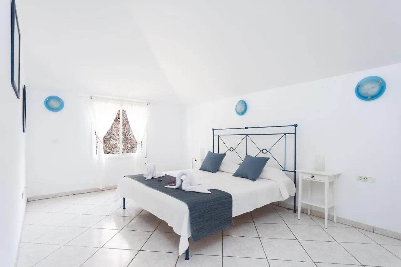 Casa Higo - Private Pool - Ocean View - Bbq - Terrace - Free Wifi - Child & Pet-Friendly - 3 Bedrooms - 6 People Poris de Abona Villa