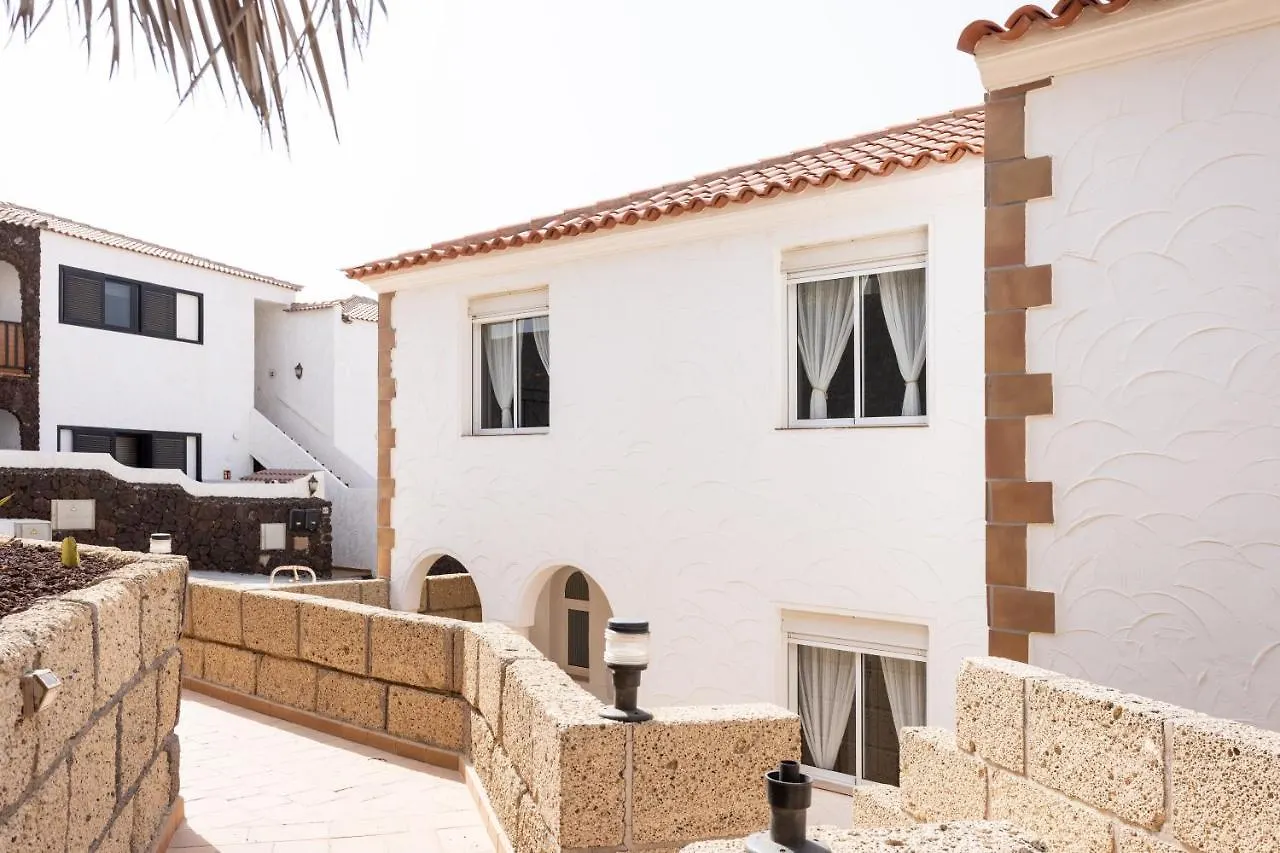 Casa Higo - Private Pool - Ocean View - Bbq - Terrace - Free Wifi - Child & Pet-Friendly - 3 Bedrooms - 6 People Poris de Abona Villa