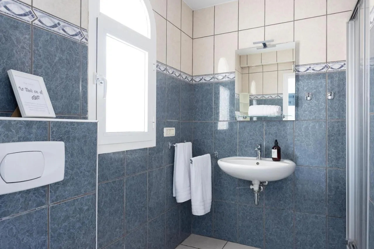 Casa Higo - Private Pool - Ocean View - Bbq - Terrace - Free Wifi - Child & Pet-Friendly - 3 Bedrooms - 6 People Porís de Abona