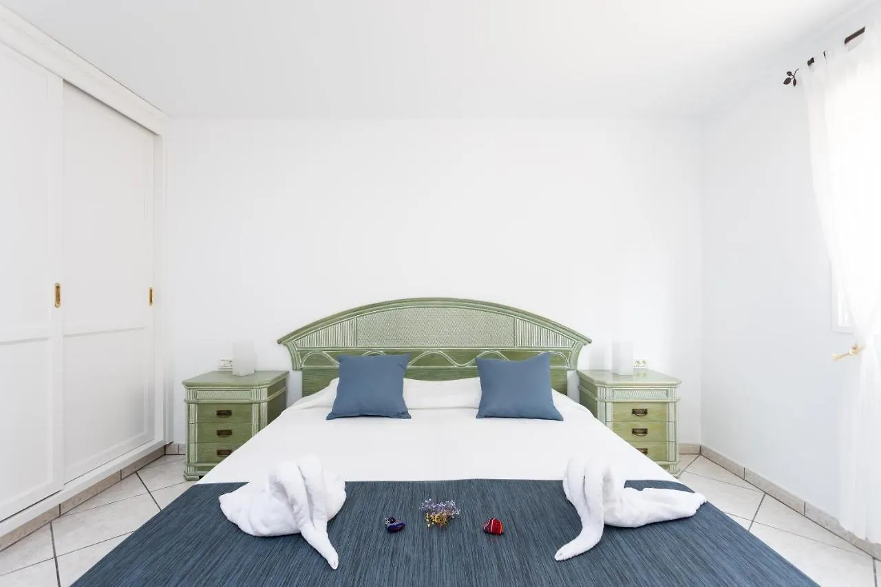 Villa Casa Higo - Private Pool - Ocean View - Bbq - Terrace - Free Wifi - Child & Pet-Friendly - 3 Bedrooms - 6 People Porís de Abona España