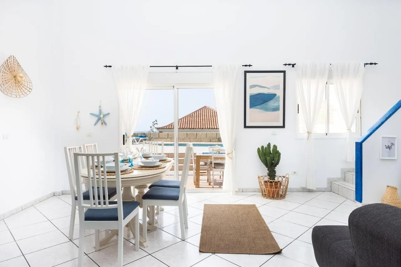 Casa Higo - Private Pool - Ocean View - Bbq - Terrace - Free Wifi - Child & Pet-Friendly - 3 Bedrooms - 6 People Porís de Abona España